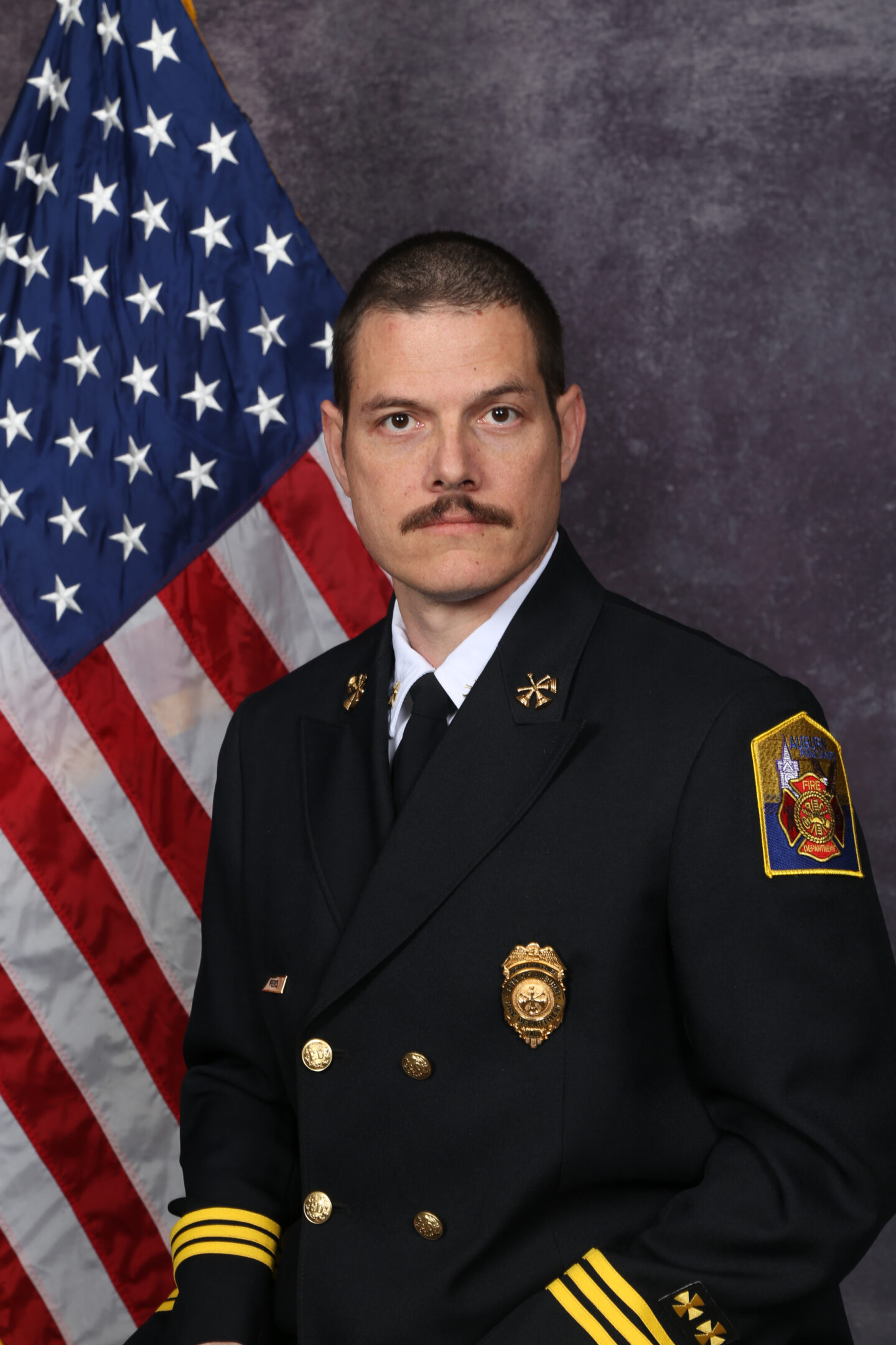 Battalion Chief John Peeks headshot