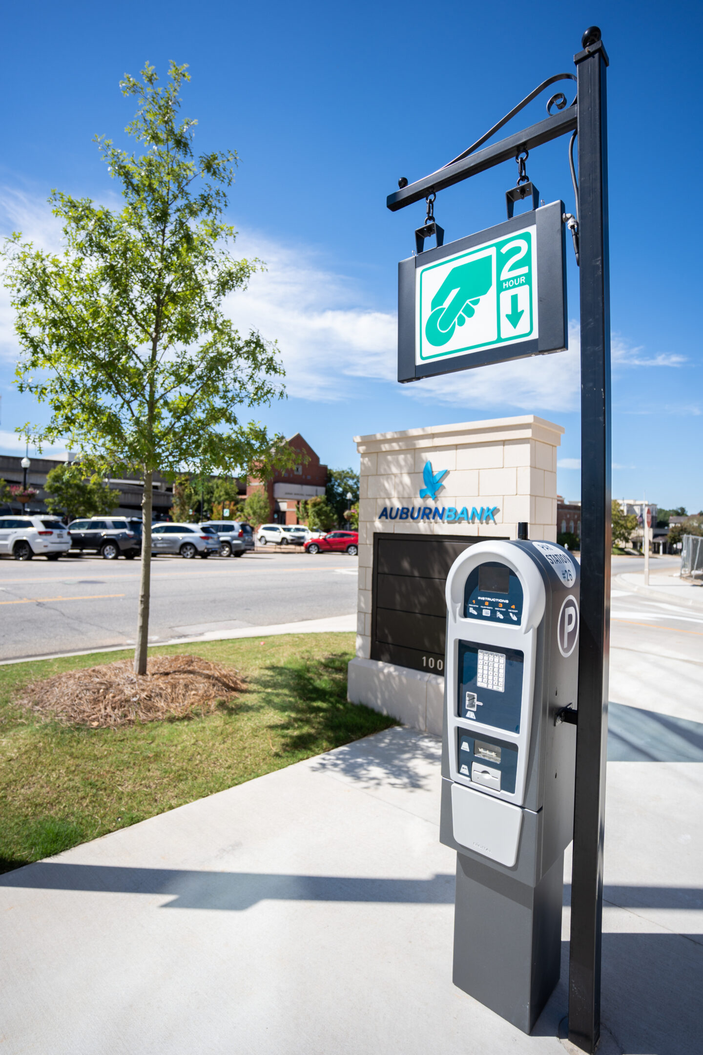 Downtown parking garage now open to the public