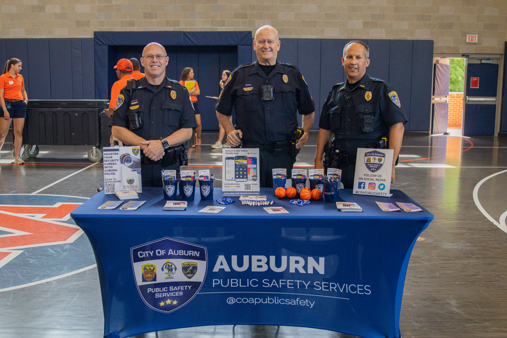Officers tabling at Auburn University's "Camp War Eagle" orientation